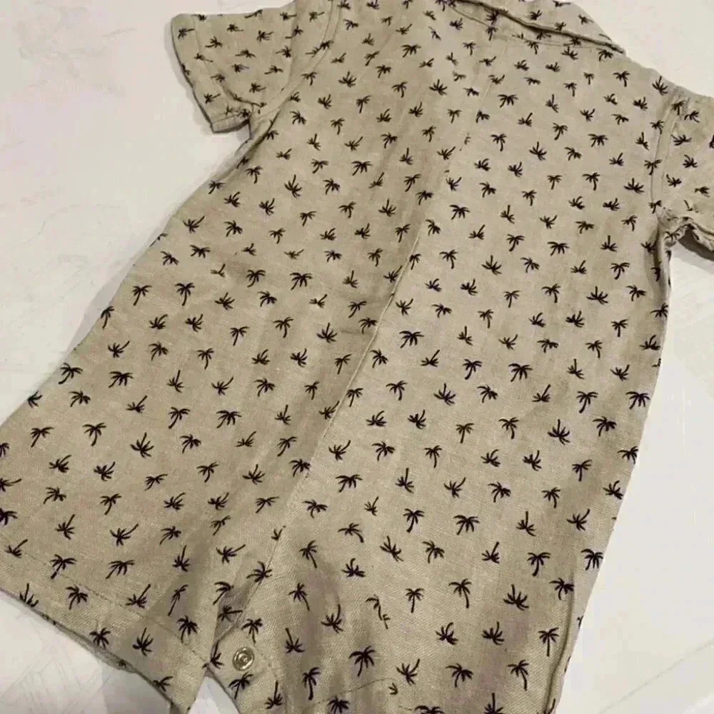 Old Navy jumper